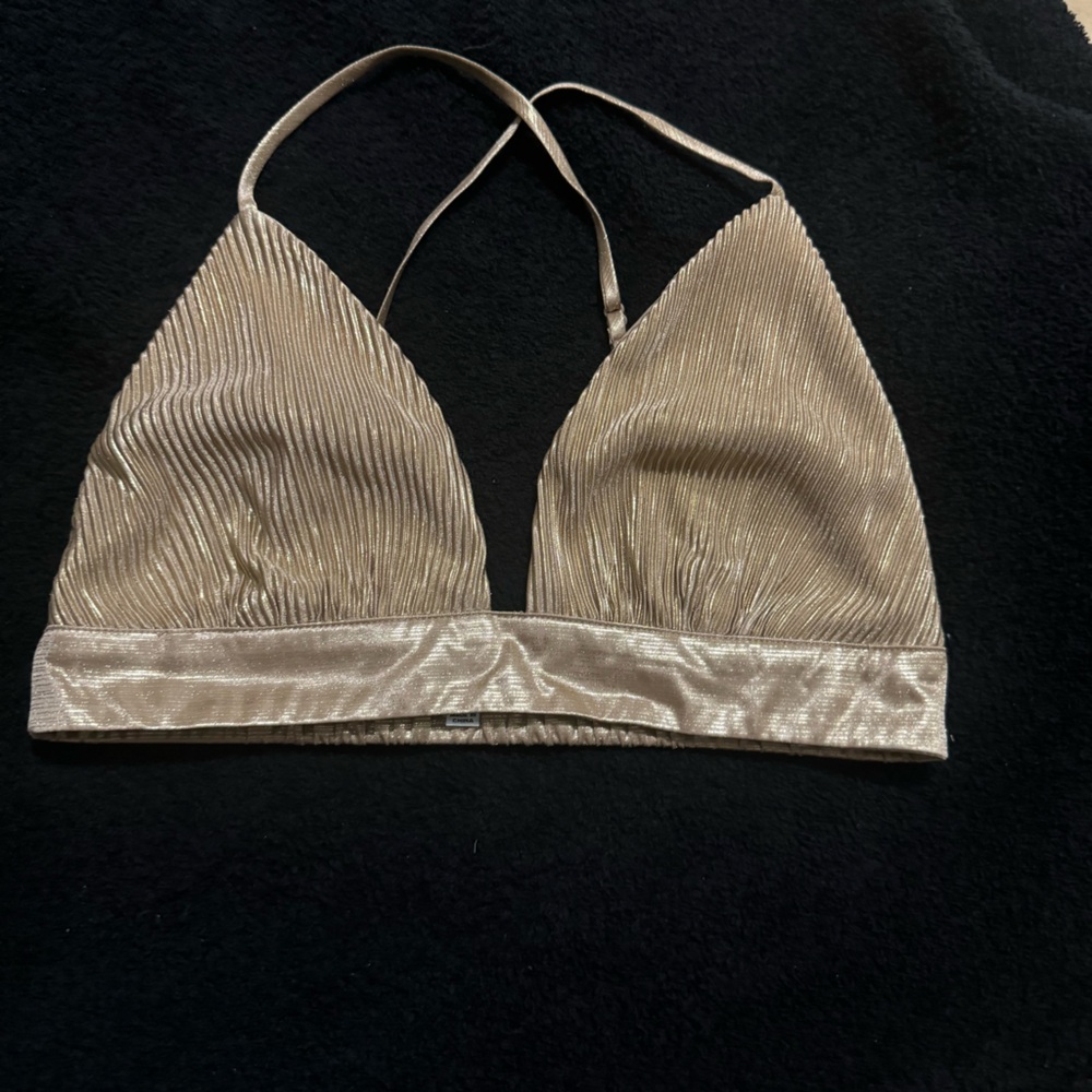 Gold metallic bralette with adjustable straps #glamour